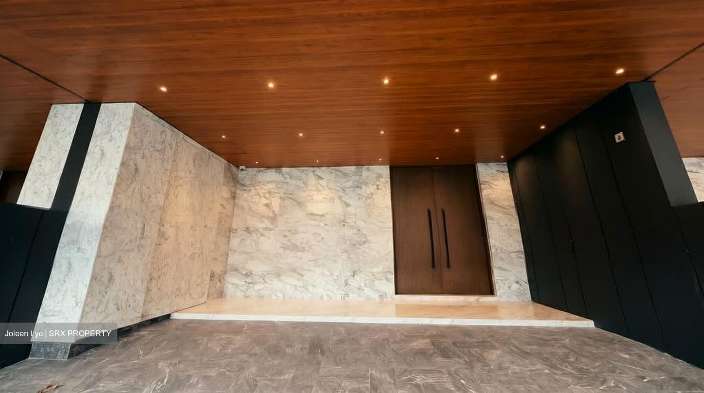 Jalan Jati (D11), Terrace #581925721